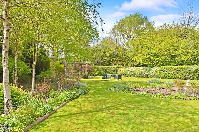 1 Bedroom Apartment For Sale In Bennett Court, Letchworth Garden City, SG6