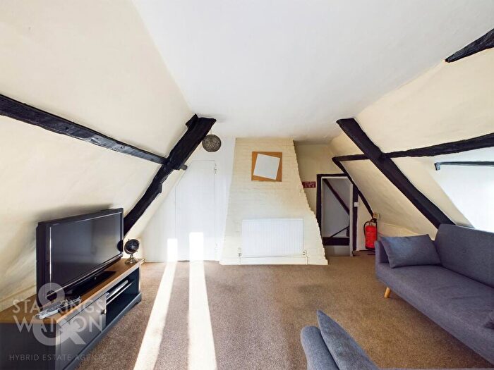 1 Bedroom Flat To Rent In Wheel Road, Alpington, Norwich, NR14