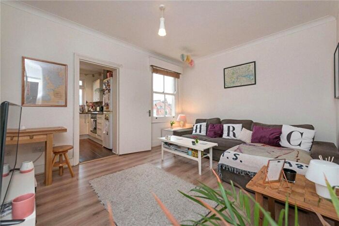 4 Bedroom Maisonette To Rent In Furness Road, London, NW10