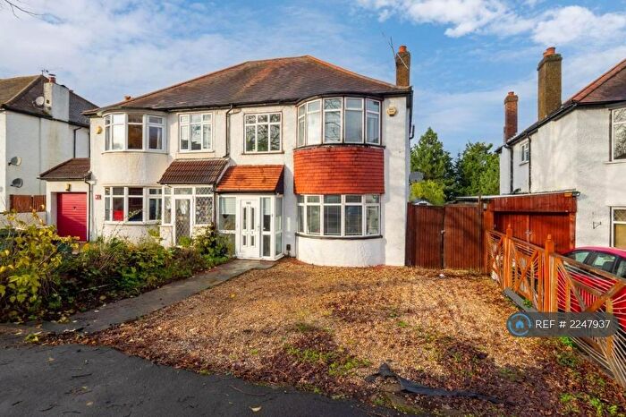 4 Bedroom Semi-Detached House To Rent In Alberta Avenue, Cheam, Sutton, SM1