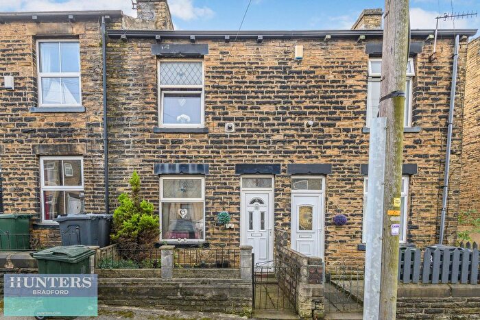 3 Bedroom Terraced House To Rent In Alma Street, Sticker Lane, West Yorkshire, Bradford, BD4