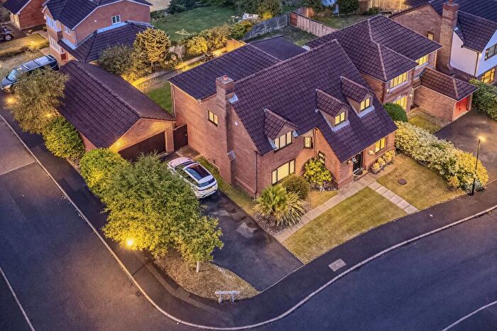 5 Bedroom Detached House For Sale In Orchard Drive, Whittle-Le-Woods, PR6