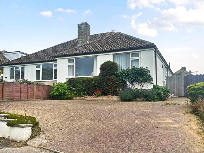 2 Bedroom Semi-Detached Bungalow For Sale In Townsend Avenue, Seaton, Devon, EX12