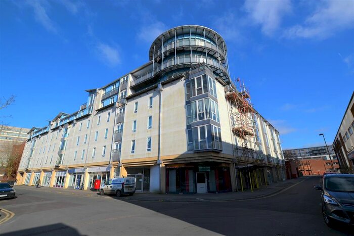 1 Bedroom Flat To Rent In Plaza, Sanford Street, Swindon, SN1