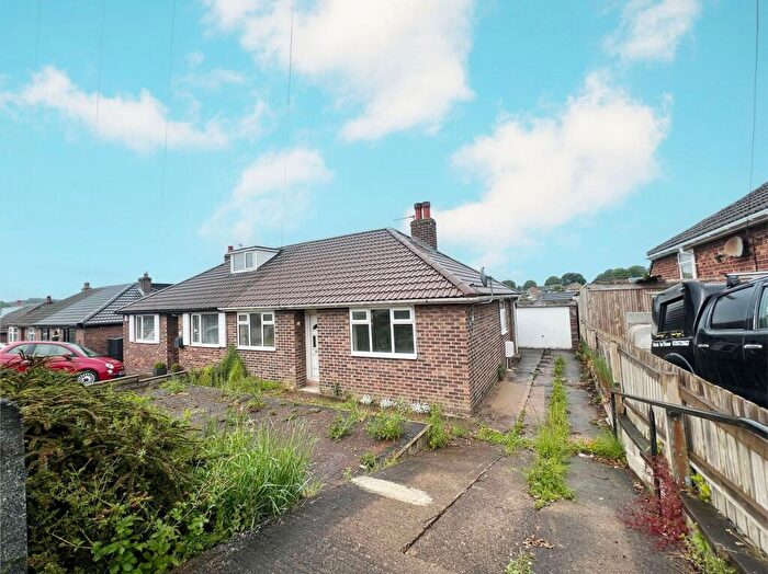 2 Bedroom Semi-Detached Bungalow To Rent In Orchard Road, Huddersfield, HD5