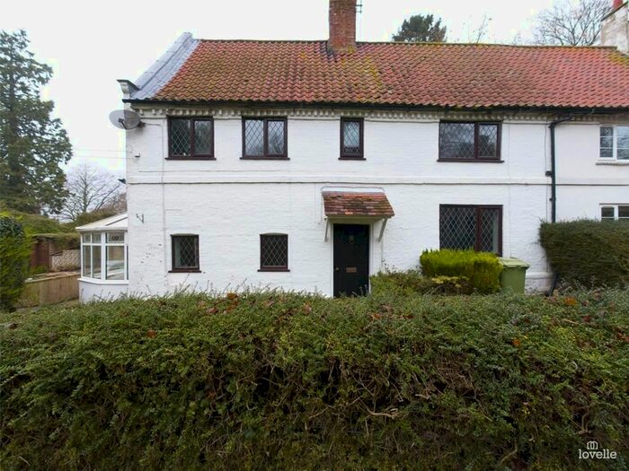 3 Bedroom Semi-Detached House For Sale In Main Street, Bigby, Barnetby, DN38