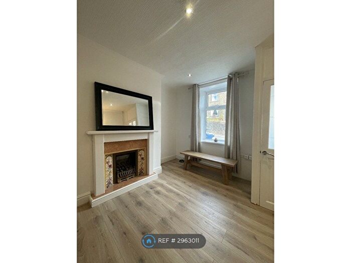 2 Bedroom Terraced House To Rent In Bury Road, Bury, BL0