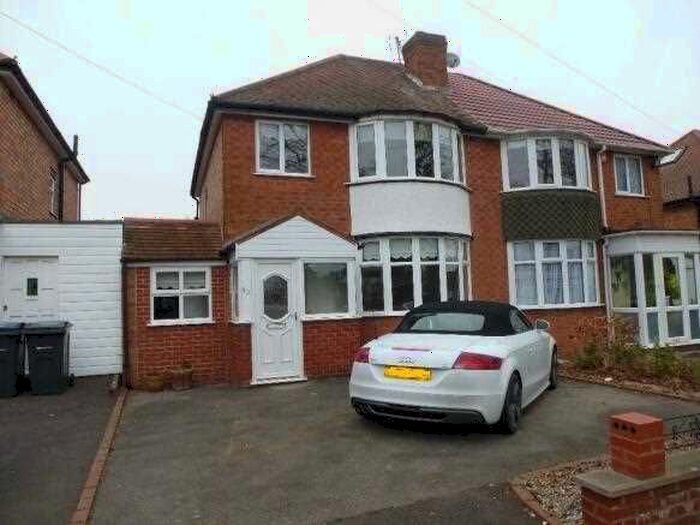 3 Bedroom Semi-Detached House To Rent In Sunnymead Road, Yardley, Birmingham, B26