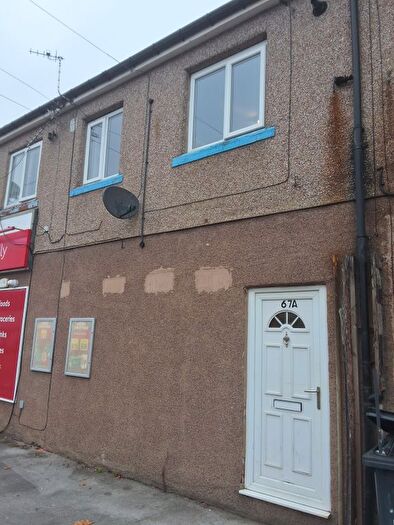 3 Bedroom Flat To Rent In Princess Avenue, Stainforth, Doncaster, DN7