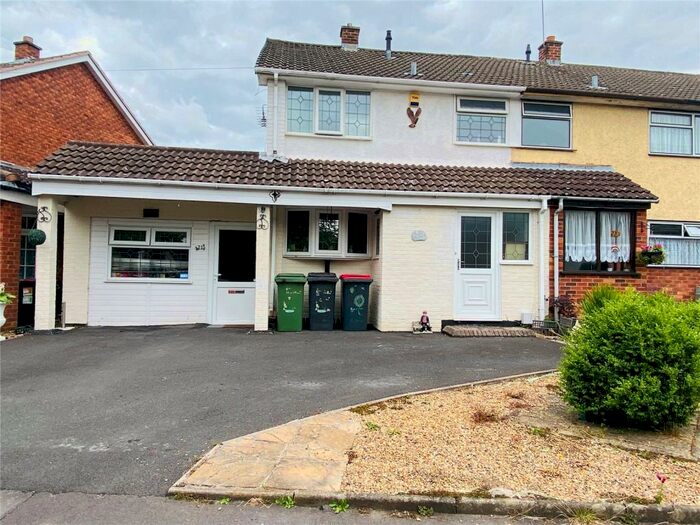 3 Bedroom Semi-Detached House For Sale In Meadow Gardens, Baddesley Ensor, Atherstone, Warwickshire, CV9