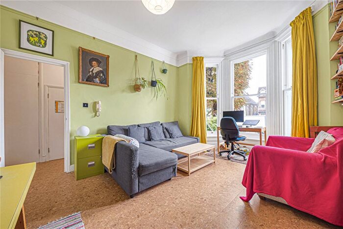 1 Bedroom Flat For Sale In Lee High Road, London, SE12