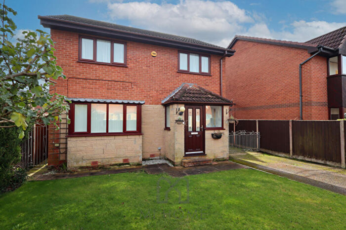 4 Bedroom Detached House For Sale In Camborne Place, Freckleton, Preston, PR4