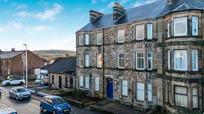 2 Bedroom Flat For Sale In Easwald Bank, Kilbarchan, PA10