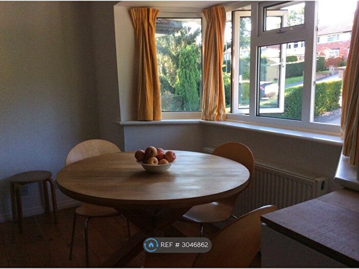 Studio To Rent In Chipstead Lane, Tadworth, KT20
