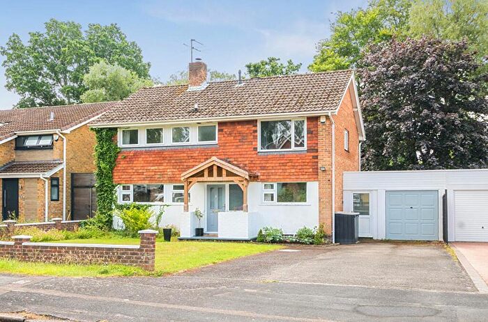 4 Bedroom Detached House For Sale In Hocombe Wood Road, Parish Of Ampfield, Chandler's Ford, SO53