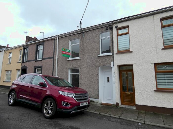 3 Bedroom Terraced House To Rent In Yeo Street, Neath, SA11