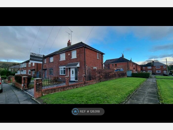 3 Bedroom Semi-Detached House To Rent In Holstein Avenue, Rochdale OL12