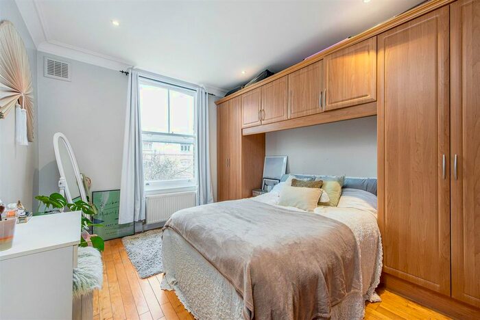 1 Bedroom Flat To Rent In Wray Crescent, Finsbury Park, N4
