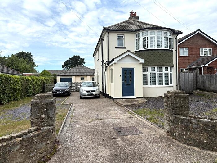 5 Bedroom Detached House For Sale In Winston Avenue, Poole, Bournemouth Christchurch Poole, BH12