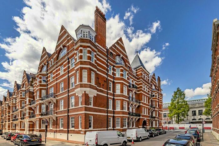 2 Bedroom Flat To Rent In Earsby Street, London, W14