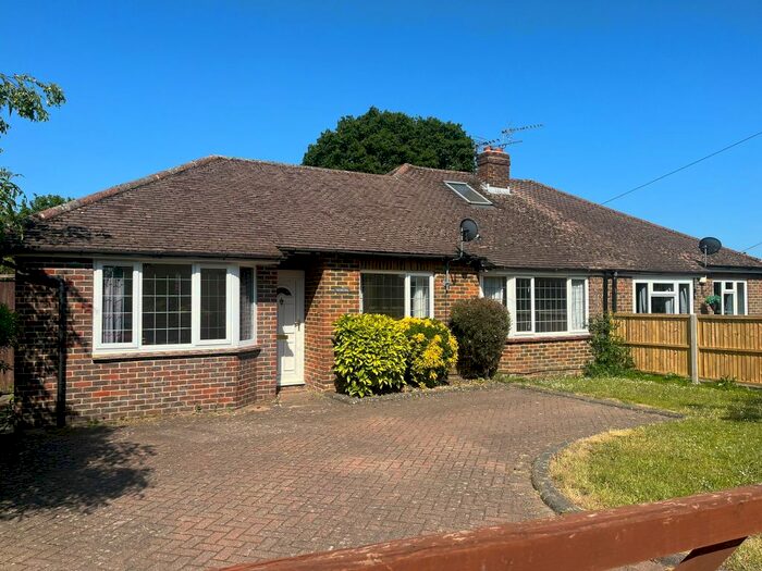 4 Bedroom Semi-Detached Bungalow To Rent In Hambledon Road, Denmead, Waterlooville, PO7