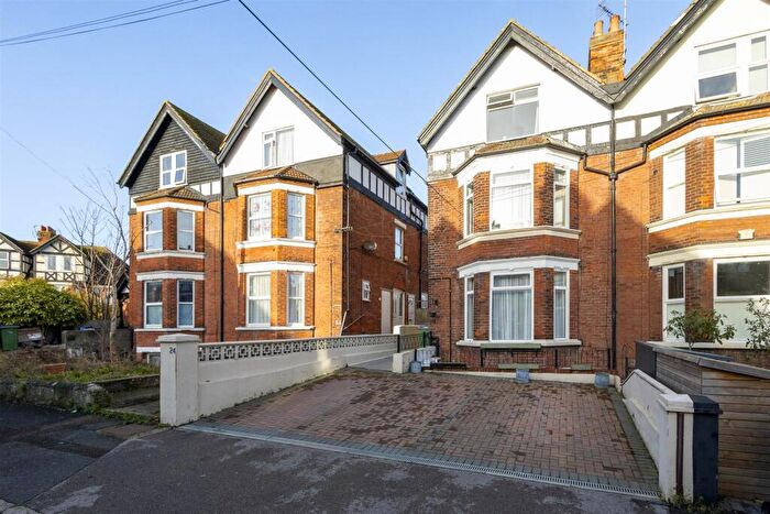 5 Bedroom House For Sale In St. Johns Church Road, Folkestone, CT19