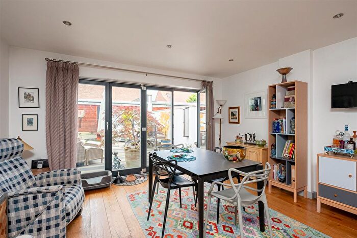 4 Bedroom Town House For Sale In Mill Lane, Heworth, York, YO31