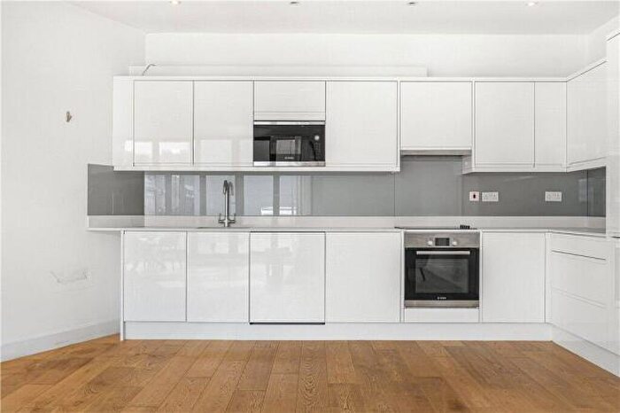 2 Bedroom Apartment For Sale In Vision House, Peerless Street, London, EC1V
