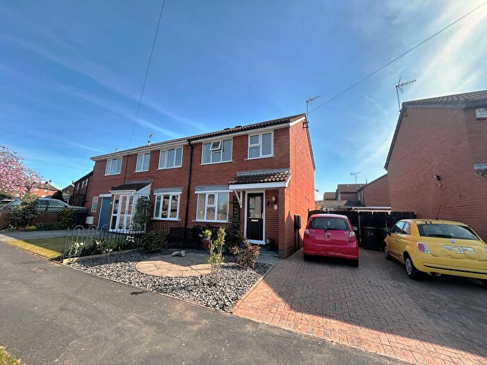 3 Bedroom Semi-Detached House For Sale In Windmill Road, Derby, DE65