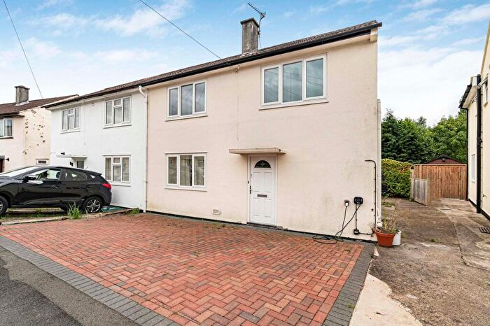 3 Bedroom Semi-Detached House To Rent In Minchery Road, Oxford, OX4