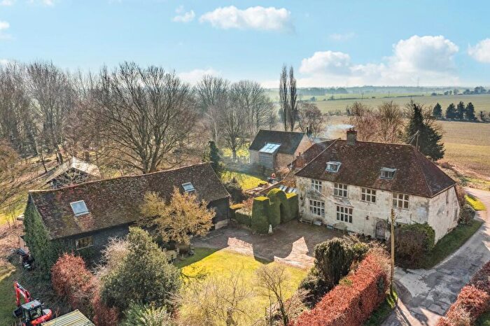5 Bedroom Semi-Detached House For Sale In Hinxworth, Baldock, SG7