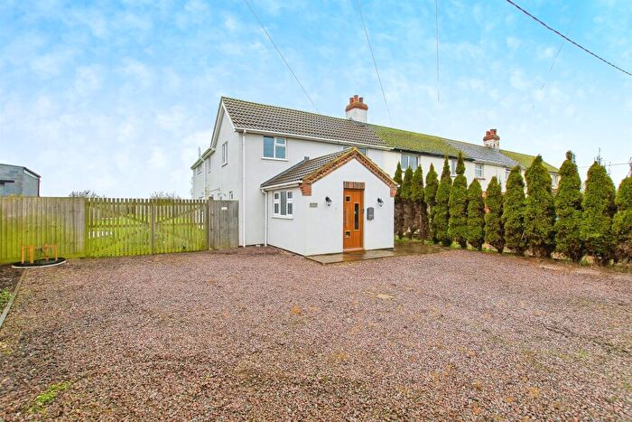 4 Bedroom End Of Terrace House For Sale In Gauntlet Road, Bicker, Boston, PE20