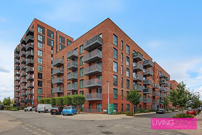 1 Bedroom Flat For Sale In Samara Drive, Southall, UB1