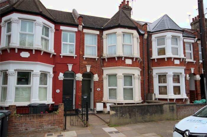2 Bedroom Apartment To Rent In Imperial Road, London, N22
