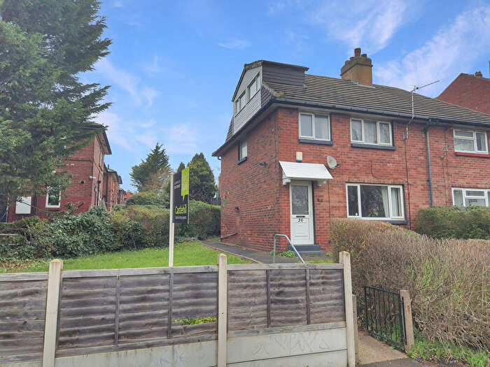 4 Bedroom Semi Detached House For Sale In Talbot View, Leeds, LS4