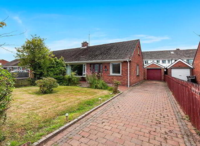 4 Bedroom Semi-Detached House For Sale In Kings Crescent, Newtownabbey, BT37