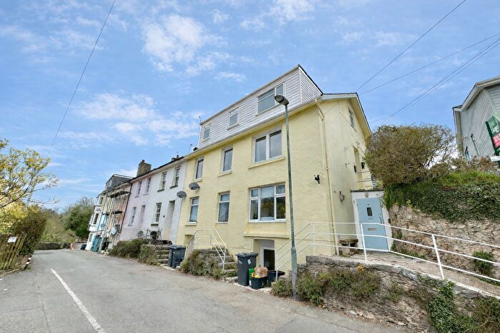 2 Bedroom Flat To Rent In Stoke Gabriel Road, Galmpton, Brixham, TQ5