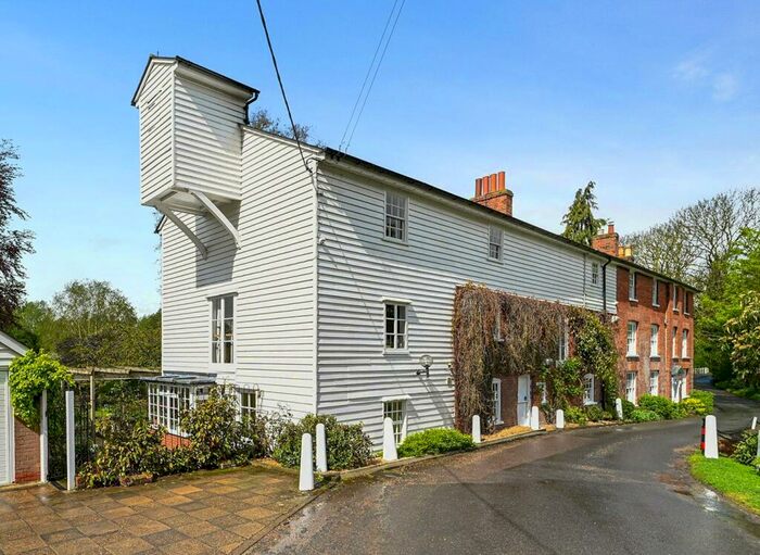 4 Bedroom Semi-Detached House For Sale In Witham Road, Little Braxted, Essex, CM8