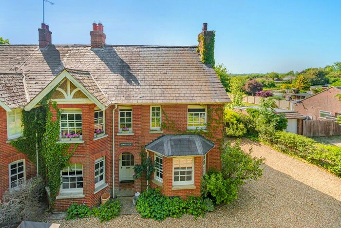 5 Bedroom Semi-Detached House For Sale In Oakhanger, Bordon, GU35