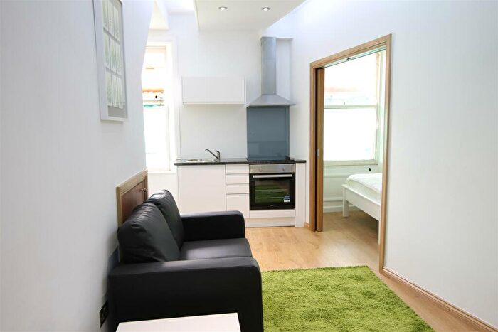 1 Bedroom Apartment To Rent In Falconars Court, City Centre, NE1
