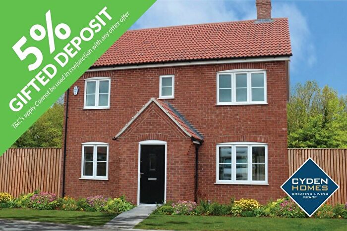 4 Bedroom Detached House For Sale In Clover Lane, Healing, Grimsby, DN41