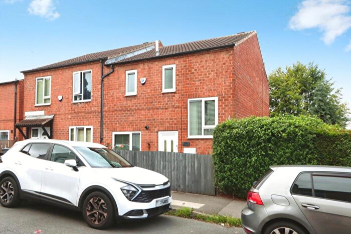 2 Bedroom Semi-Detached House For Sale In Alexandra Road, Sheffield, South Yorkshire, S2