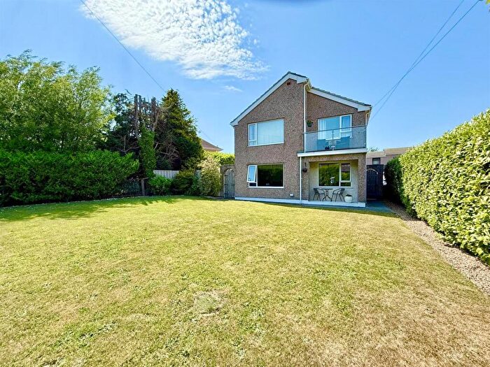 4 Bedroom Detached House For Sale In Treforris Road, Dwygyfylchi, LL34