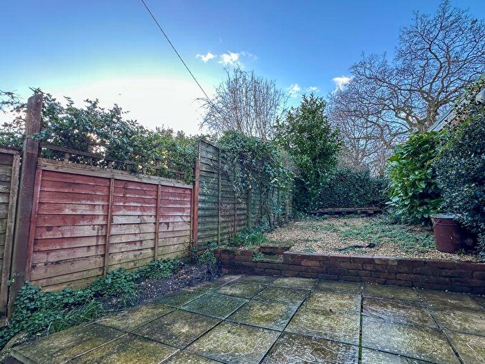 2 Bedroom End Of Terrace House For Sale In Bishops Waltham, SO32