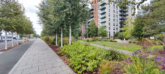 1 Bedroom Flat To Rent In Accolade Avenue, Southall, UB1