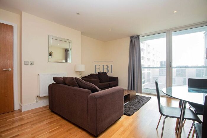 1 Bedroom Flat To Rent In Cobalt Point, Millharbour, Isle Of Dogs, E14