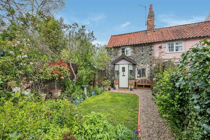 2 Bedroom End Of Terrace House For Sale In Lower Street, Great Bealings, Woodbridge, IP13