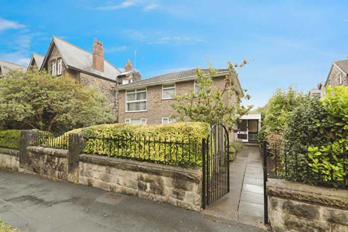 4 Bedroom House For Sale In Cold Bath Road, Harrogate, HG2