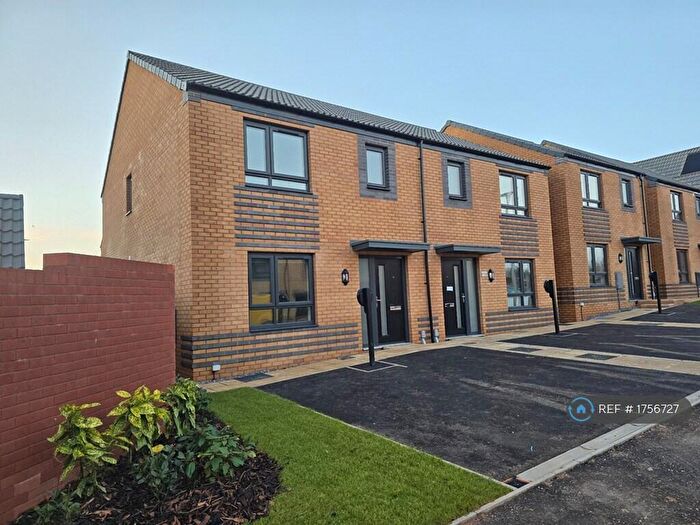 3 Bedroom Semi Detached House To Rent In Bakery Drive, Exeter, EX1