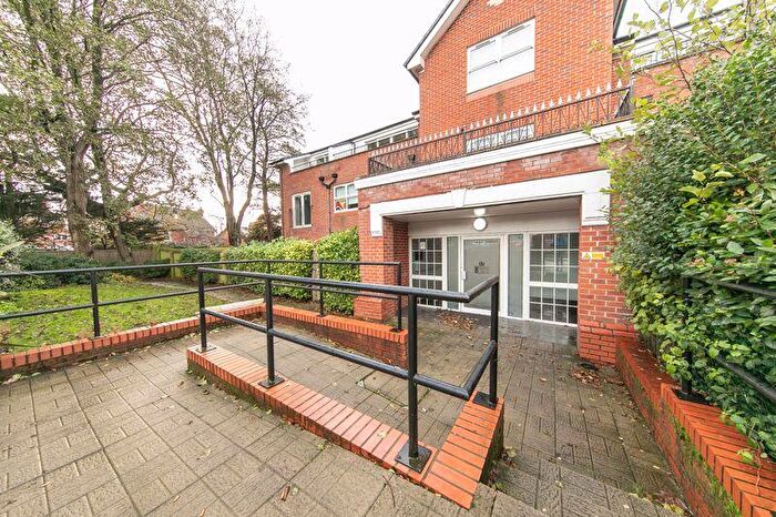 2 Bedroom Flat For Sale In No., Queensway, Poulton-le-Fylde., FY6